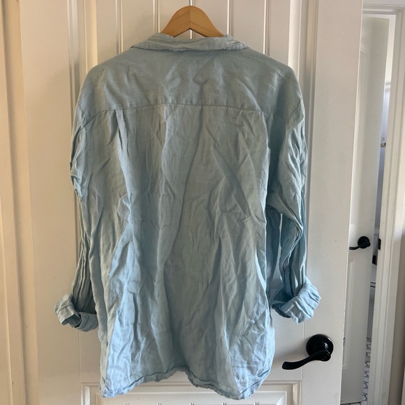 Light Blue Button-Up Shirt - Picture 3 of 4